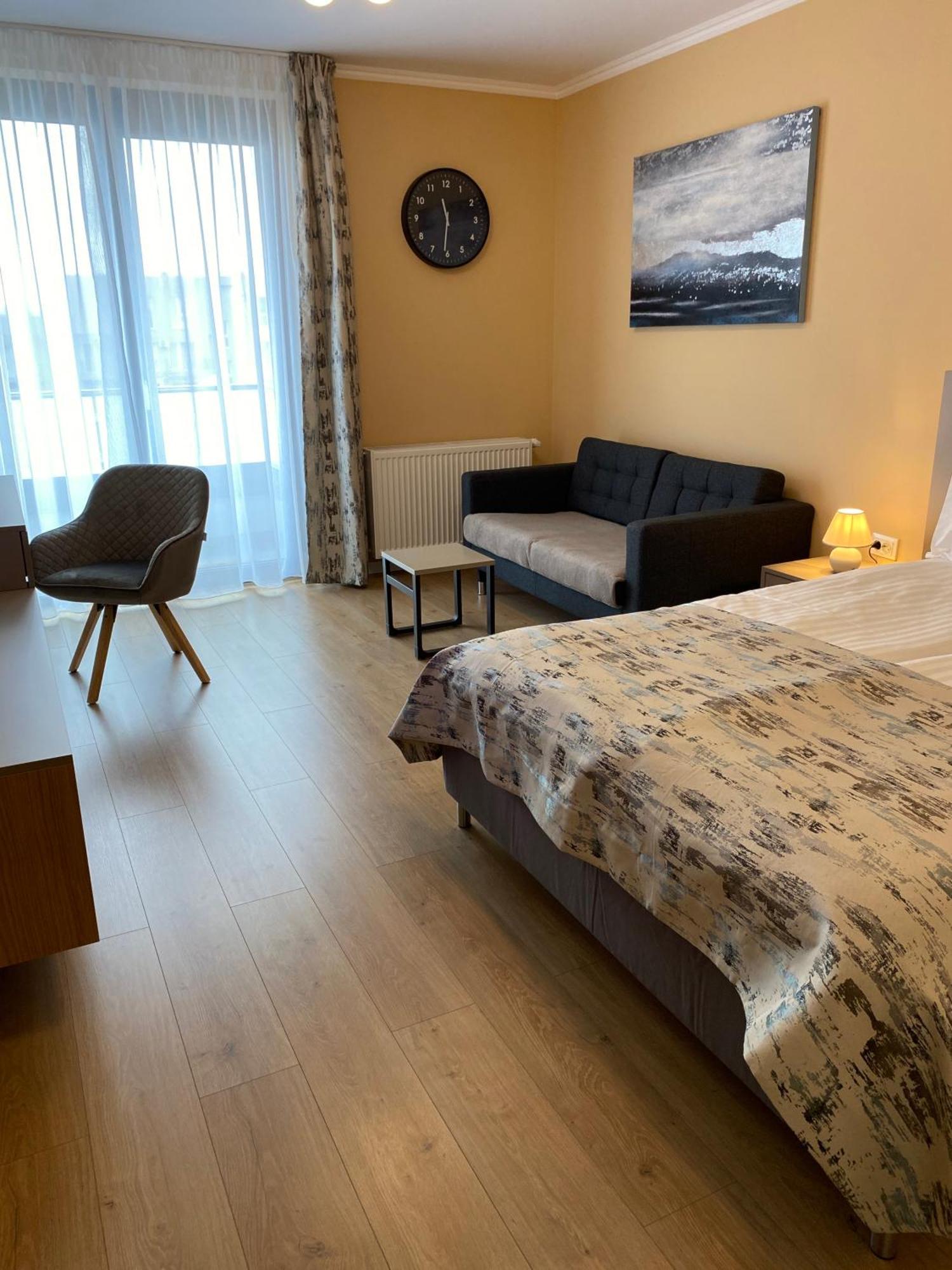 Parklake Home Κλουζ-Ναπόκα Εξωτερικό φωτογραφία